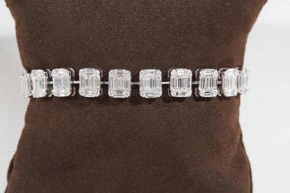 Emerald Cut Diamond 18k White Gold Illusion Tennis Bracelet