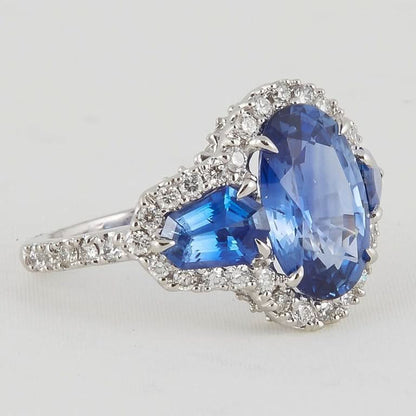 6.50 Carat Oval Sapphire and Diamond Platinum Fashion Ring
