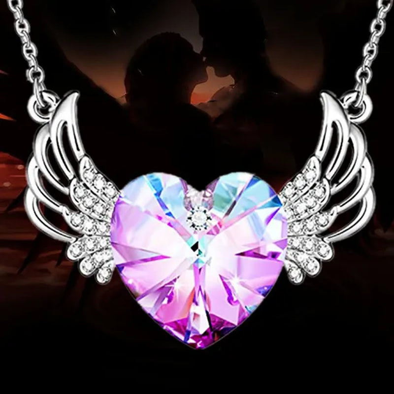 Luxury Fashion Women'S Diamond Wings Heart Crystal Necklace Angel Wings Diamond Pendant Wedding Necklace Women'S Princess Jewelry Birthday Anniversary Gift