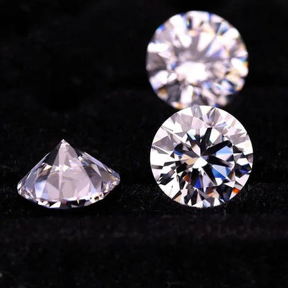 Luxury Moissanite D Color Round Shape VVS1 Excellent Clarity Natual Moissanite With GRA Certificate Report and Card (0.5Carat /1.0 Carat /2.0 Carat /3.0 Carat /4.0 Carat /5.0 Carat)