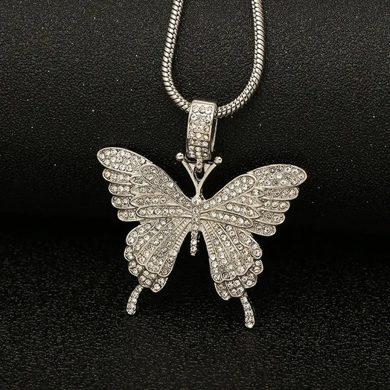 Colorful butterfly pendant necklace set with diamond alloy, snake chain, hip hop necklace for men and women