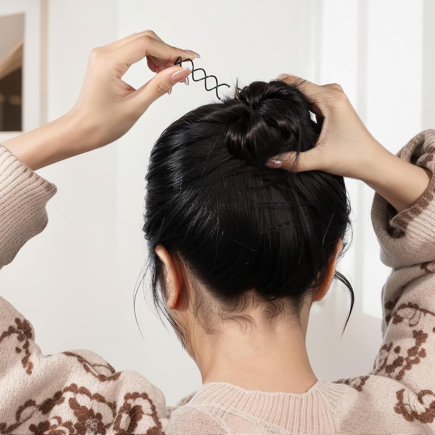 50PCS Spiral Hair Pins, Spin Pins Non-Scratch round Tips, Twist Screw Hair Pin for Women Bun Hair Style DIY, Spiral Bobby Pins Black