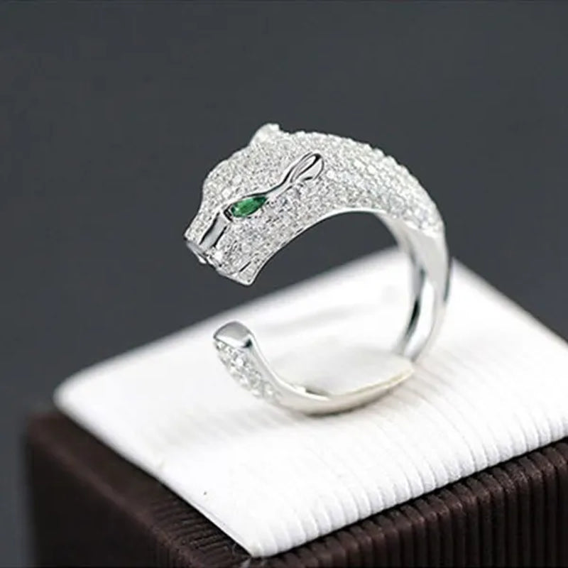 Personality 925 Sterling Silver Plated Jaguar Rings with Green Rhinestone Eyes Animal Fashion Costume Rings for Men and Women