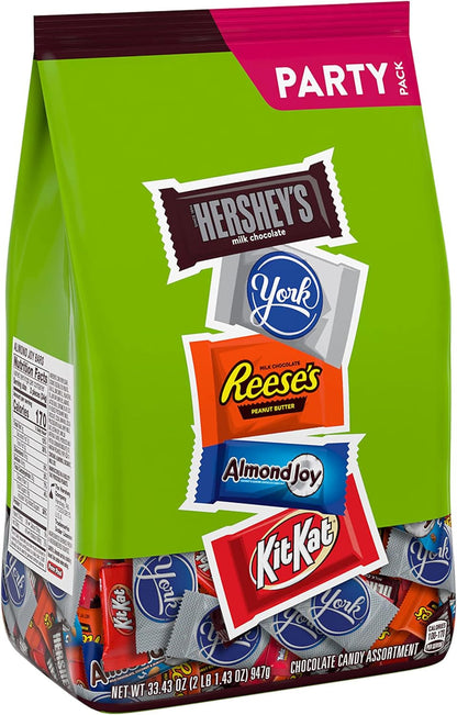 Hershey Assorted Chocolate Flavored Snack Size, Candy Party Pack, 33.43 Oz - WORLD TIME VISITS