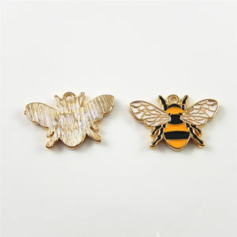 30pcs Zinc Alloy Bee Shape Charms Necklace Pendant Creative Gold Silver Bracelet Handmade DIY Jewelry Accessories
