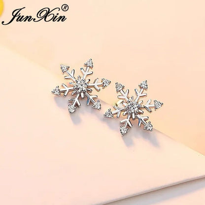 Junxin Fashion Earrings New Exquisite Girls Earing Full Diamond Snowflakes Stud Earrings for Women Engagement Band Wedding Jewelry Earrings