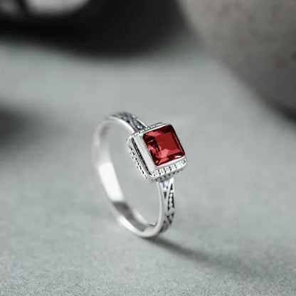 Vintage 925 Sterling Silver Cube Blood Red Rubine Gemstone Diamond Rings