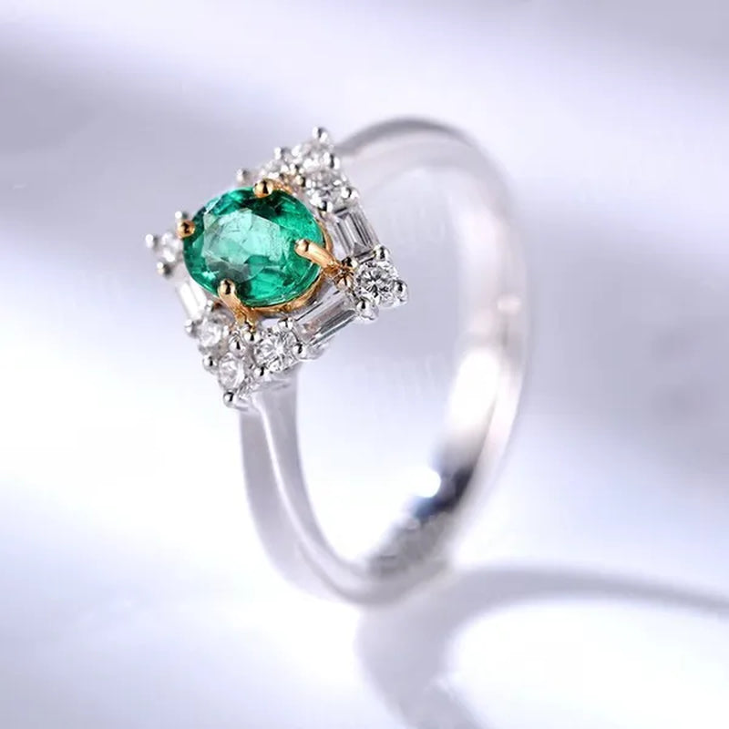 Oval Cut Emerald Engagement Ring Art Deco Ring Halo round and Baguette Diamond Vintage White Gold Wedding Ring Unique Anniversary Art Deco Size 5-11 Bague Femme