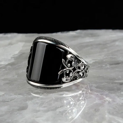 Men'S Fashion European and American Retro Silver-Plated Punk Relief Totem Ring Natural Gemstone Obsidian Ring Noble Gentleman Style Engagement Wedding Banquet Accessories Boyfriend Birthday Father'S Day Gift Jewelry Ring of Power - WORLD TIME VISITS