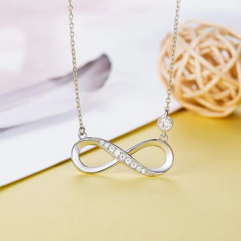925 Sterling Silver Necklace –“Forever Love” Infinity Heart Love Pendant White Gold Plated Diamond Women Necklace Gift for for Women Girls Valentine'S Day Mother'S Day