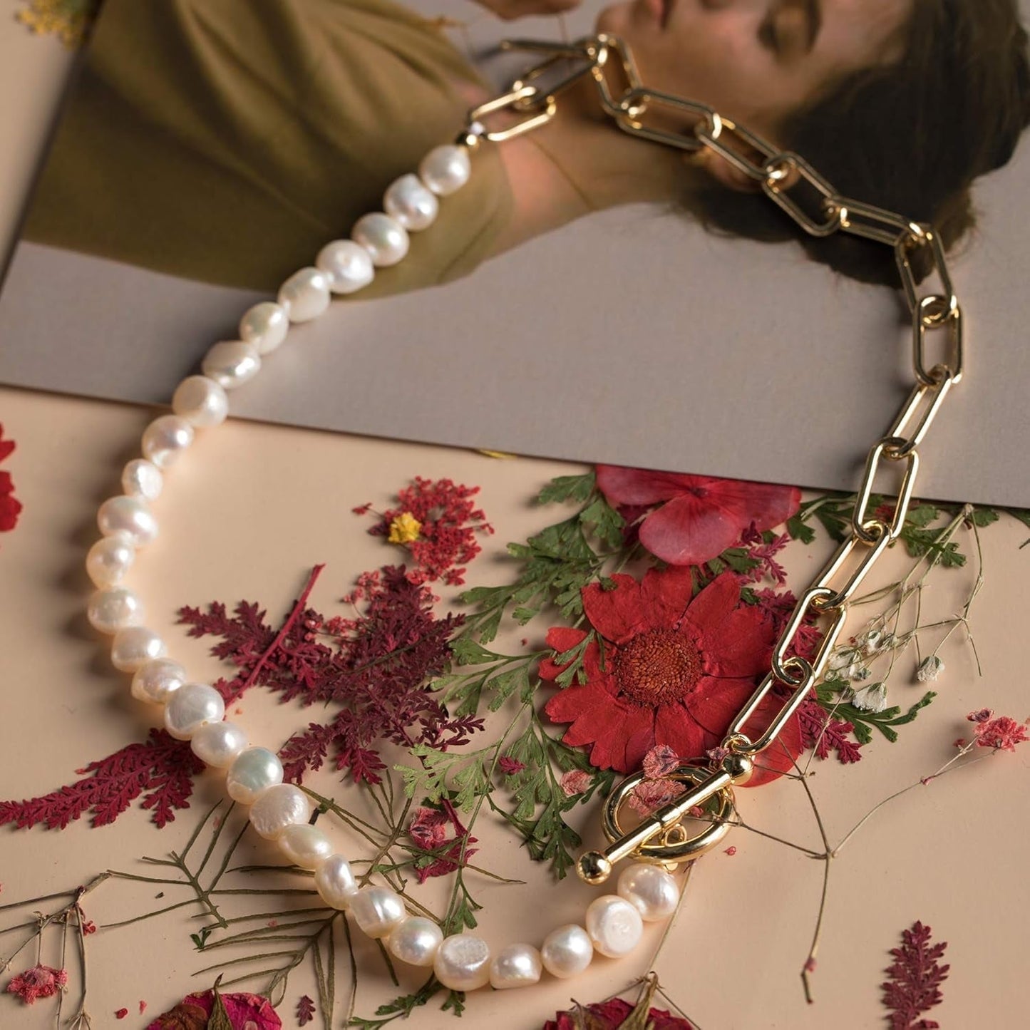 Paper Clip Pearl Necklace Vintage Chunky Link Chain Baroque Cultured Pearls 18K Gold Choker Fashion Retro Charm Valentine Jewelry for Women Girls
