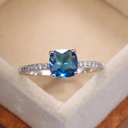 1Pcs Simple Style Micro-inlaid Zircon Sapphire Color Treasure Square Diamond Ring For Women Jewelry Gift