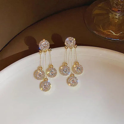 New Luxurious Round Rhinestone Tassel Dangle Stud Earrings For Women Shiny Temperament Gold Silver Color Earrings