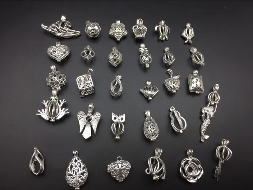 Random 10Pcs Silver Mixed Design Necklace Bracelet Jewelry Made Pearl Pearl Cage Oil Diffuser Pendant.