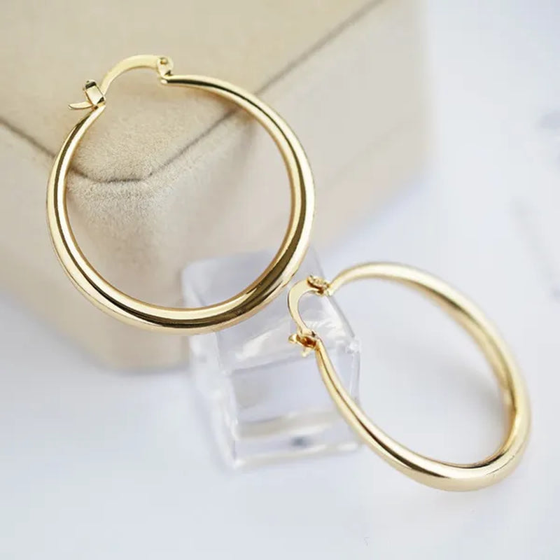 1 Pair Women's Fashion Simple 18K Yellow Soild Gold Hoop Earrings Exquisite Diameter 33mm Circle Hoop Earrings for Wedding Engagement Christmas Jewelry Gifts