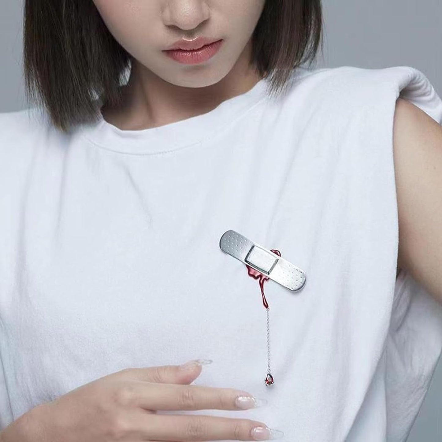 Simulation Band Aid Metal Tassels Brooch Studded Diamonds Badge Pin Female Street Brooches Accessory