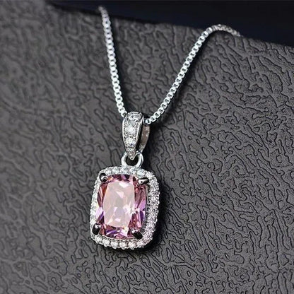 New Style Fashion Necklace for Women Silver Plated Lab Diamond 4 Prong Setting Cushion Cut White Sapphire Pendant Necklace