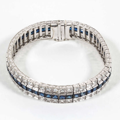 https://a.1stdibscdn.com/archivesE/jewelry/1stdibs/120814/DiamondScene_CC_DM//06/IMG_4575.jpg