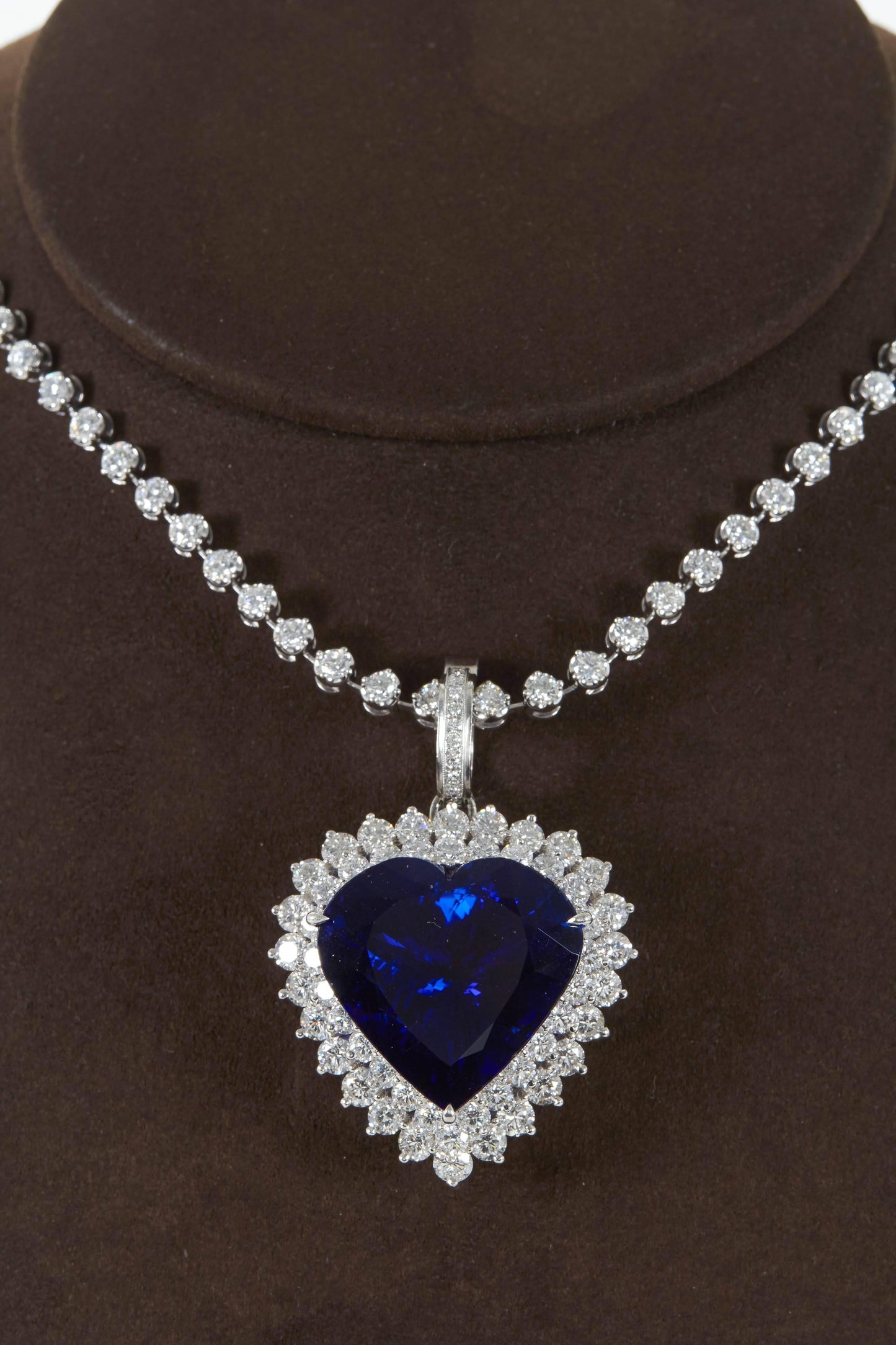 Exquisite 49.27 Carat Heart Tanzanite and Diamond 18k Gold Pendant
