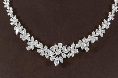 Elegant 28.05ct Pear Marquise Diamond Choker 18k White Gold Necklace