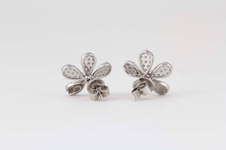 Diamond Flower Stud Earrings 1.08 Carat F VS 18k White Gold