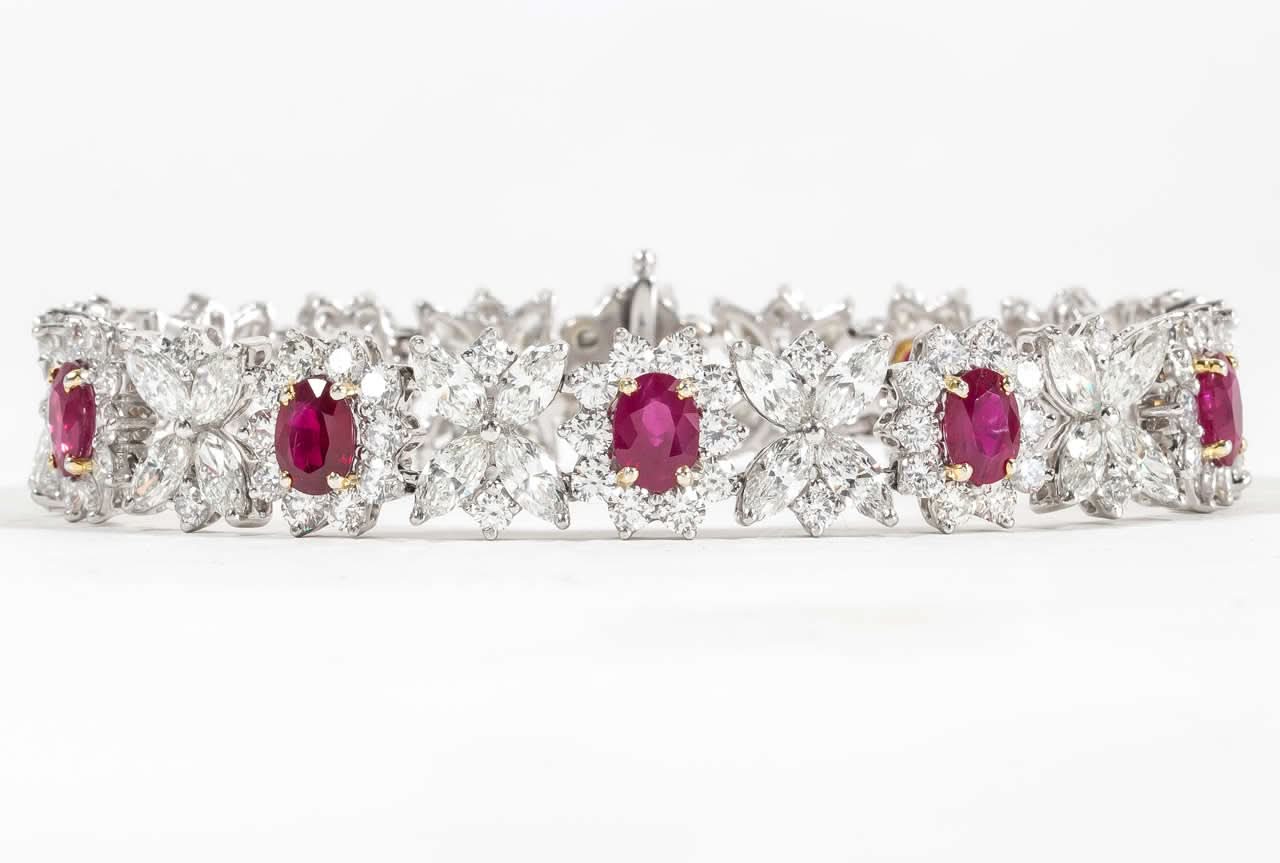 Exquisite 11.41ct Burma Ruby and Diamond Platinum Tennis Bracelet
