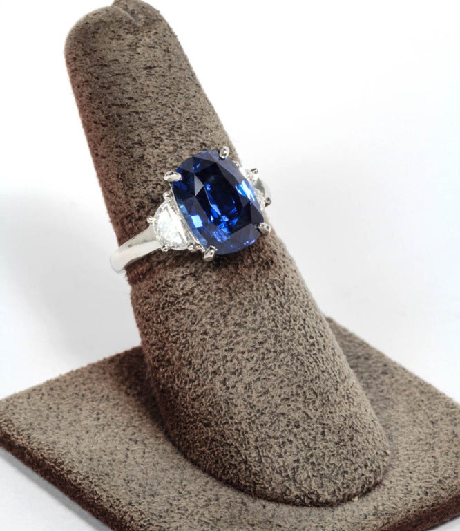 Natural 6 Carat No Heat Blue Sapphire Diamond Platinum Ring
