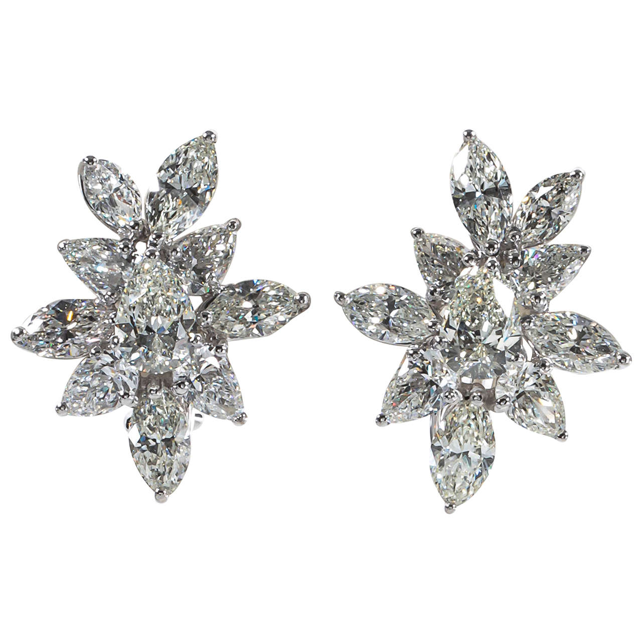 https://a.1stdibscdn.com/archivesE/jewelry/1stdibs/012215/DiamondScene_CC_DM//05/X.jpg