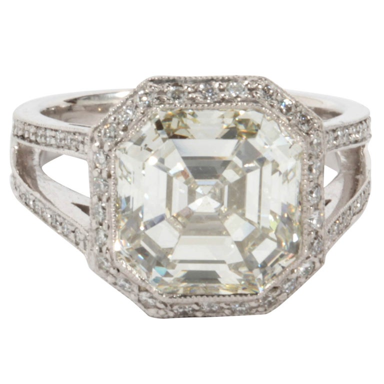 https://a.1stdibscdn.com/archivesE/jewelry/1stdibs/120613/DiamondSceneCC_DM//07/X.jpg?width=768