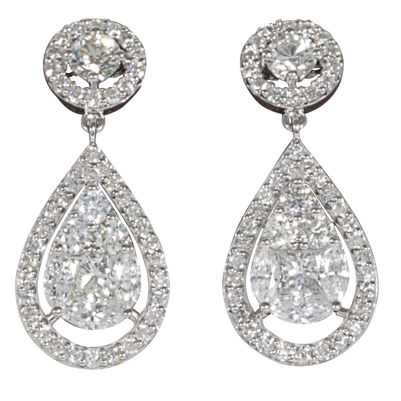 https://a.1stdibscdn.com/archivesE/jewelry/1stdibs/061614/DiamondScene_CC_DM//05/X.jpg