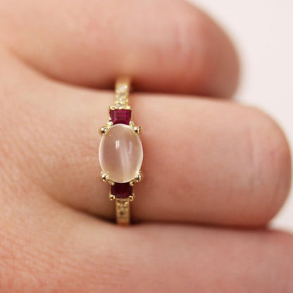 Solid 18K Yellow Gold 2.65 Ctw Natural Cabochon Moonstone, Red Ruby and Diamond 3 Stone Engagement Ring for Women 6 Mm - Handmade in USA - July Birthstone - Size 8.75 US - WORLD TIME VISITS