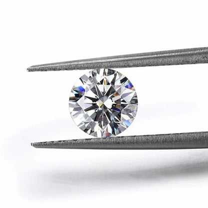Luxury Moissanite D Color Round Shape VVS1 Excellent Clarity Natual Moissanite With GRA Certificate Report and Card (0.5Carat /1.0 Carat /2.0 Carat /3.0 Carat /4.0 Carat /5.0 Carat)