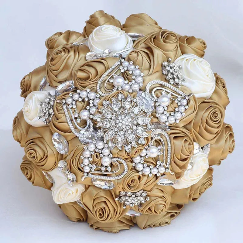 Exquisitely Handmade Ribbon Diamond Bridesmaids Holding Flowers 21CM Pearl Rhinestone Brooch Bridal Bouquet Artificial Silk Rose Wedding Flower Bouquet