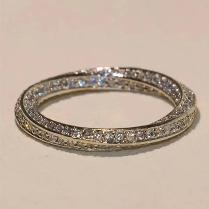 Amazing Jewelry for Women Band Fashion Fully Twisted Eternity Ring Romantic Bride Engagement Wedding Accessories Anniversary Gift Stackable Rings