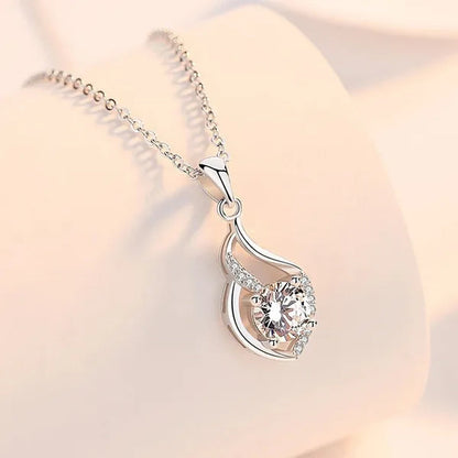 Exquisite Zircon Pendant Necklace for Women Bridal Wedding Jewelry Fashion Clavicle Necklace