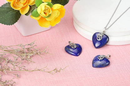 Natural Healing Crystal Love Heart Pendant Necklace Reiki Gemstone Quartz Stone Necklace Women Jewelry Anniversary Valentine'S Birthday Gift for Mother, Girlfriend