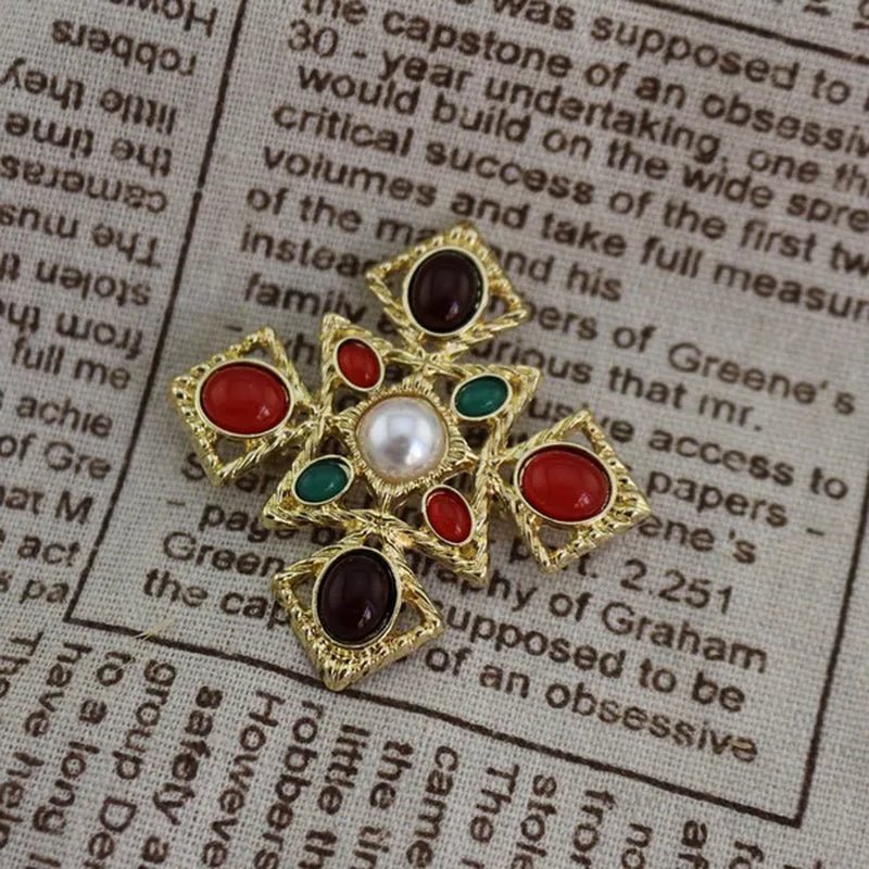 Antique Roman Engraved Baroque Byzantine Style Pearl Ruby Retro Brooches for Corsage Girl