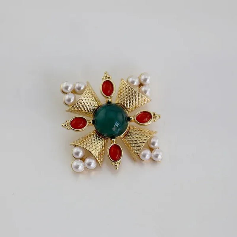 Antique Roman Engraved Baroque Byzantine Style Pearl Ruby Retro Brooches for Corsage Girl