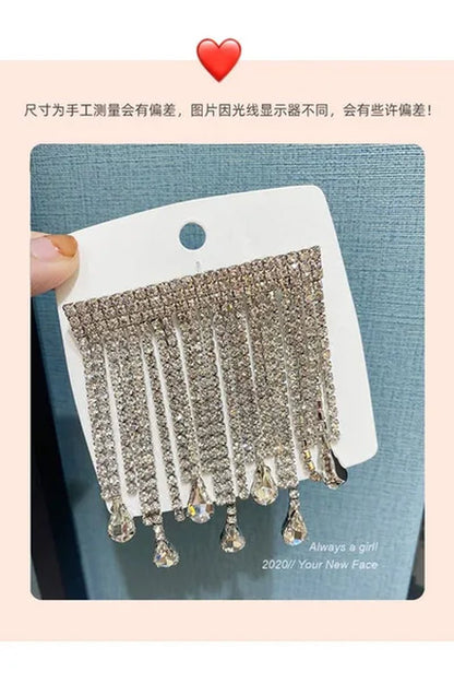 Autumn New Suit Accessories Are Fashionable, Exquisite and Simple Diamond Tassel Drop Pendant Net Red Brooch