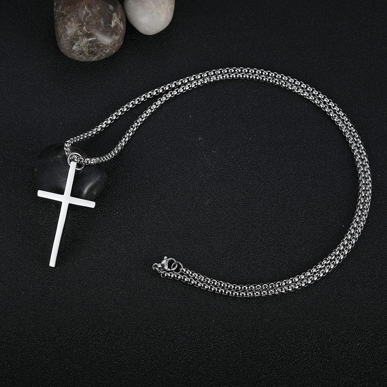 Cross Pendant Necklaces for Men Women Philippians 4:13 Bible Verse I Can Do All Things Stainless Steel Chain 16/20/24/28 Inchs Black Silver Gold