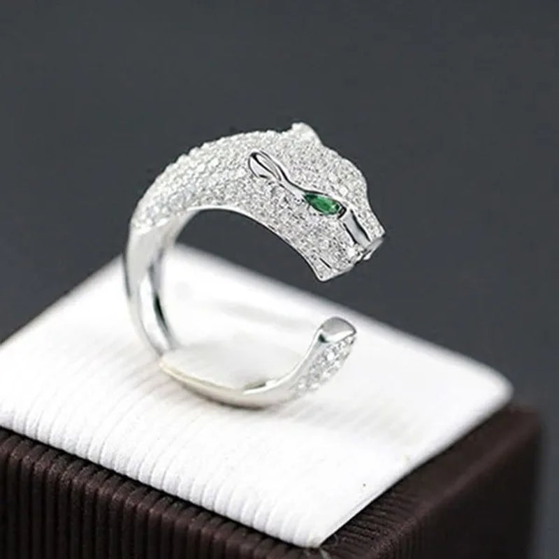 Fashion Rings Personality 925 Sterling Silver Plated Jaguar Rings with Green Rhinestone Eyes Animal