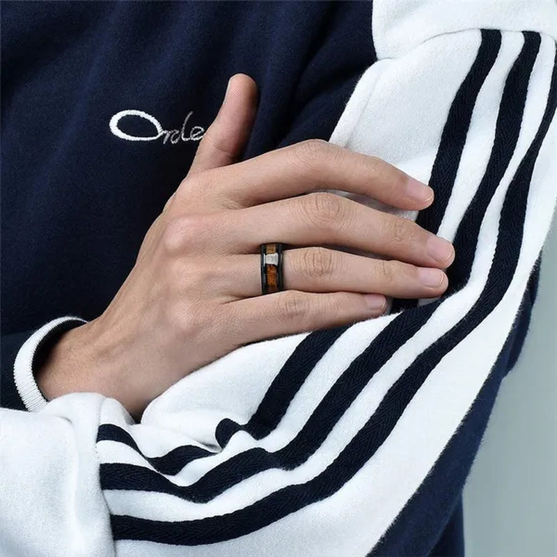 Luxury Jewelry Accessories Plus Size Mens Ring 8mm 316L Stainless Steel Wedding Ring Inlay Koa Wood Sawtooth Edge Titanium Steel Rings for Men