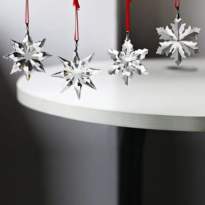 H&D Set of 4 Crystal Snowflake Pendant Star Shaped Unique Pattern Ornaments with Gift Box Home Window Christmas Tree Decoration