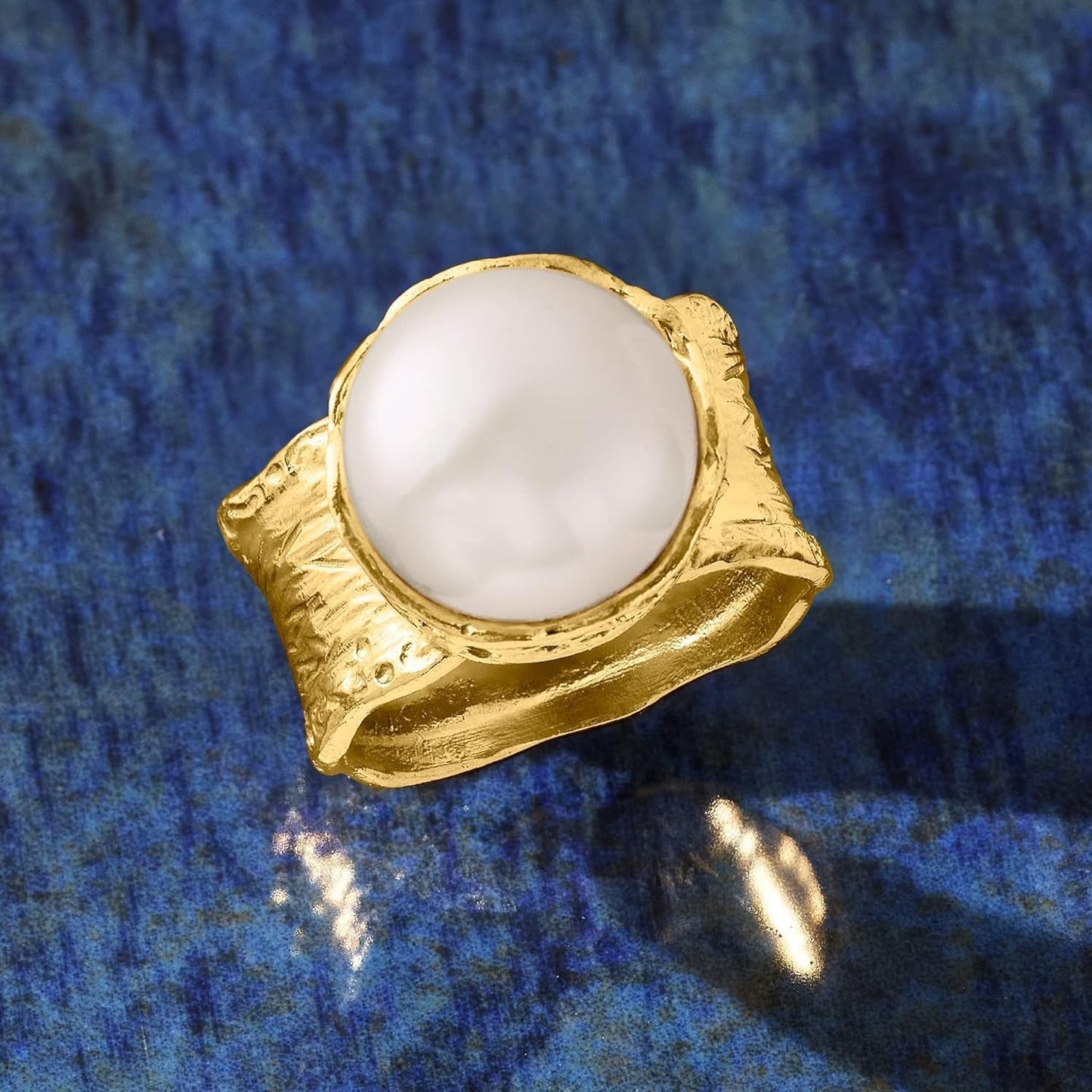 11.5-12Mm Cultured Button Pearl Ring in 18Kt Gold over Sterling