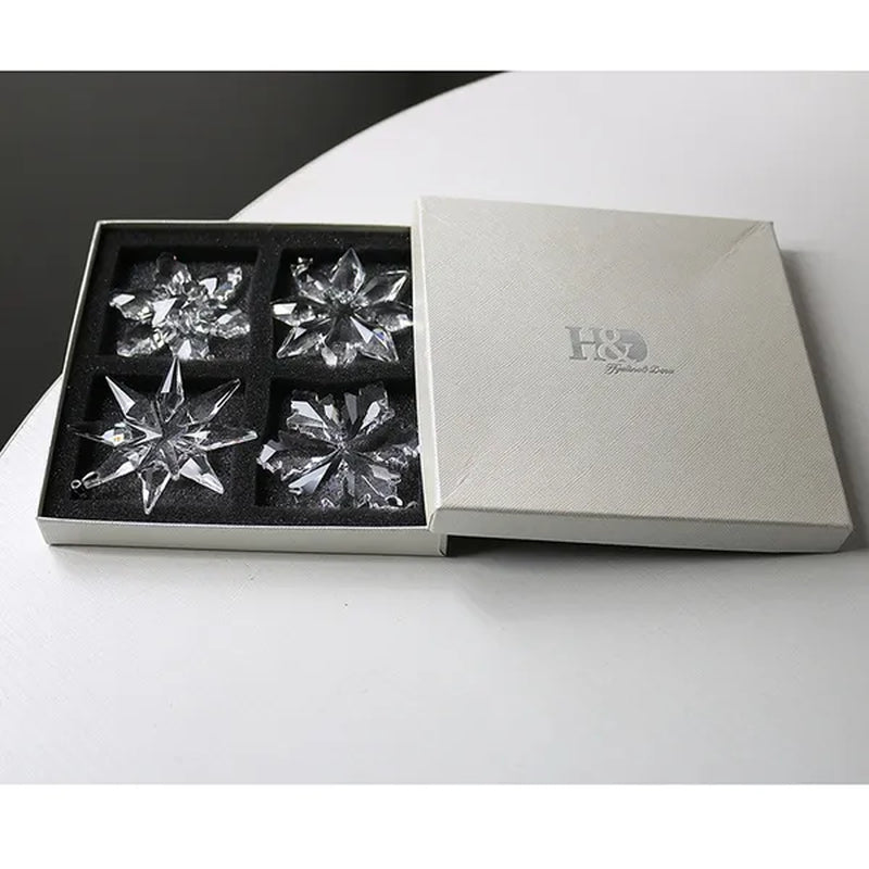 H&D Set of 4 Crystal Snowflake Pendant Star Shaped Unique Pattern Ornaments with Gift Box Home Window Christmas Tree Decoration