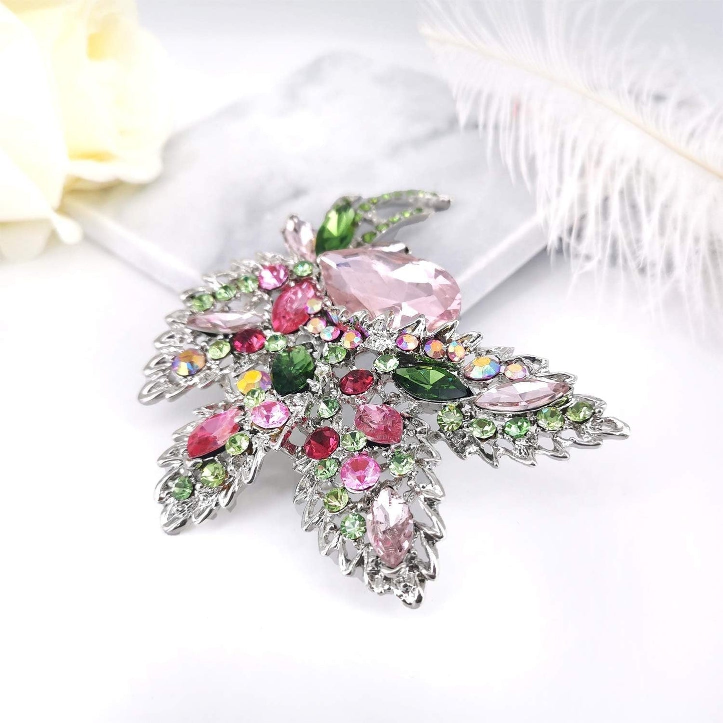 Big Large Brooch Pin Austrian Crystal Leaf Shape Bouquet Rhinestone Scarf Decoration Wreath Cloth Brooches Pins for Women Girls
