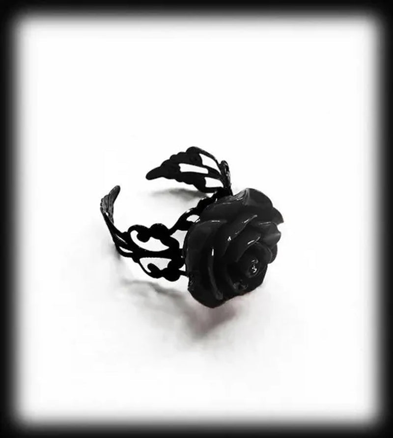 Black Rose Gothic Victorian Ring, Adjustable Filigree Ring, Gothic Victorian Jewelry, Alternative Jewellery, Romantic Valentine Gift