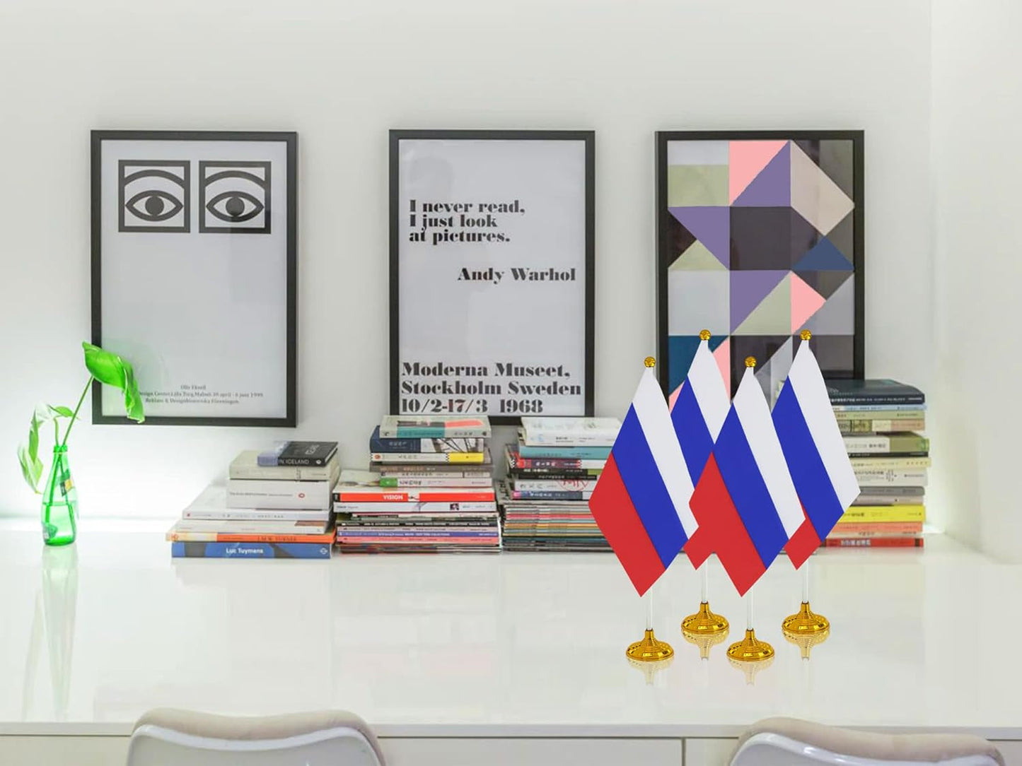 12 Pack Russia Flag Russian Desk Flag Small Mini Russian Table Flags with Stand Base,Home Office Festival Events Celebration Decorations