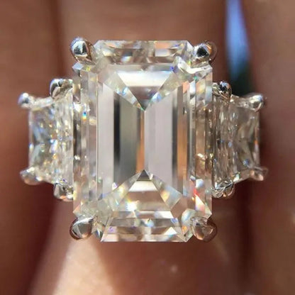 Gorgeous Square Cut White Sapphire Rings for Women Party 925 Sterling Silver 2 Stone Crystal Side Stone Rings Proposal Fine Jewelry