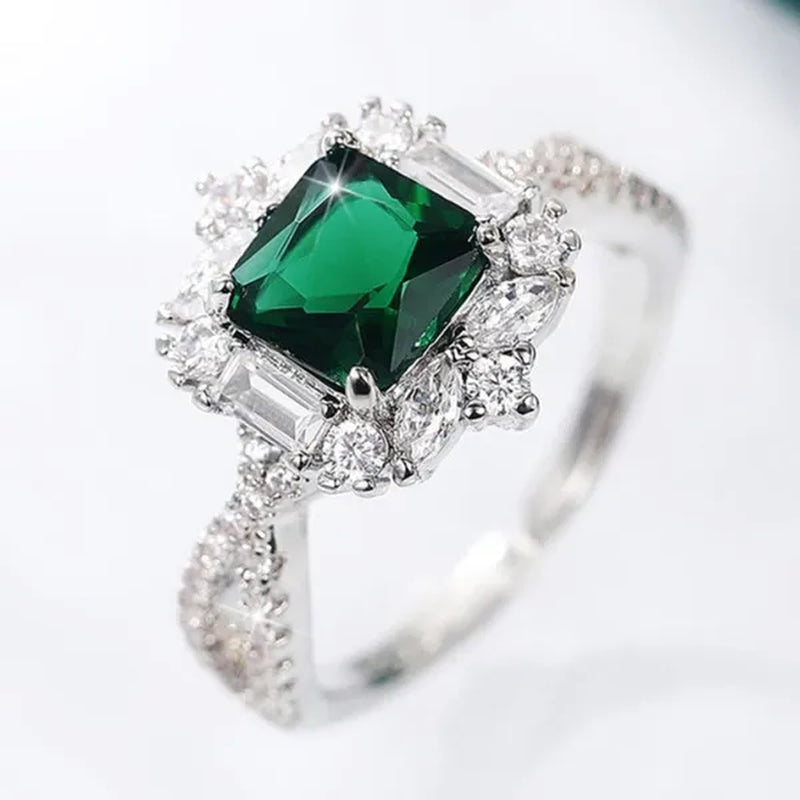 Exquisite Bridal Engagement Rings Cubic Zirconia Emerald Rings for Women Princess Wedding Ring Jewelry